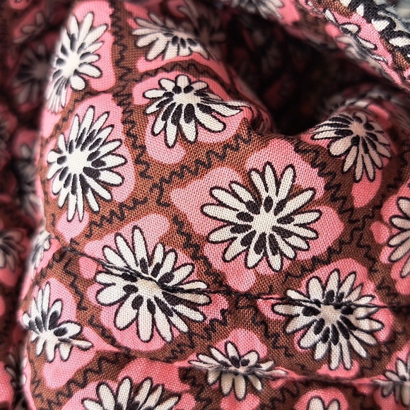 EUC- Vera Bradley drawstring bag - Picture 7 of 8